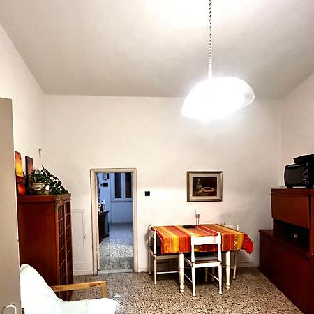 Rooms For Rent Livorno-Center Dış mekan fotoğraf