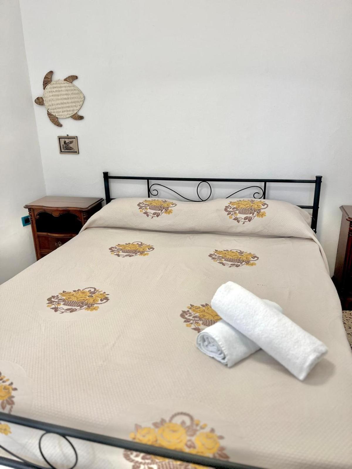 Rooms For Rent Livorno-Center Dış mekan fotoğraf